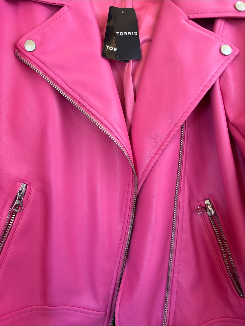 torrid Hot Pink Faux Leather Moto Jacket 1X 14/16 new with tags - Picture 5 of 10